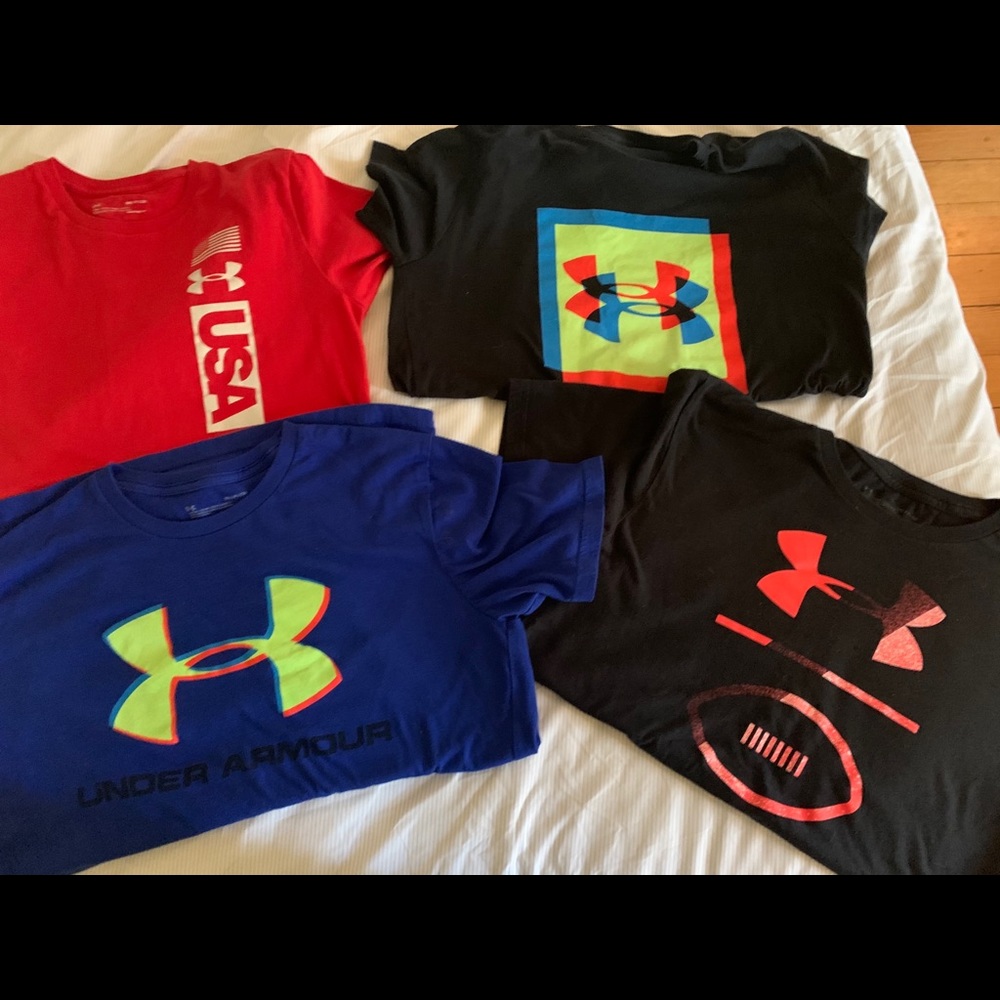 Lot of 4 Under Armour Graphic Tees